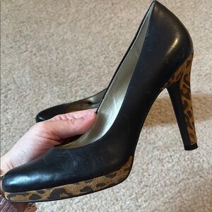 Jessica Simpson Chic Black and Leopard Print Women's Heels